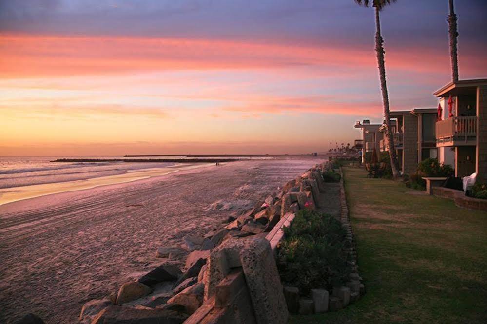 Sunset Getaway Hotel Oceanside Exterior photo